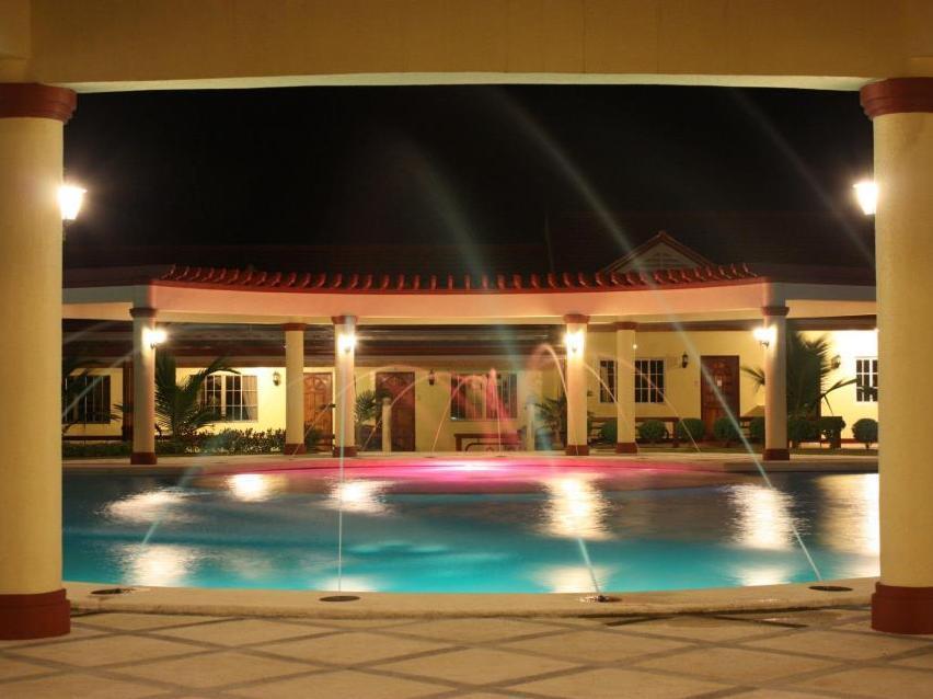 แฮกนายา บีช รีสอร์ต แอนด์ เรสเตอรองต์ Hotel San Remigio  ภายนอก รูปภาพ